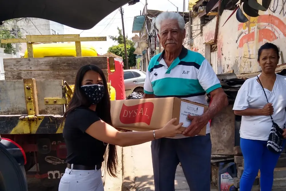 La institución. Dr. Sonrisas, en México, recibió apoyo de Henkel para la distribución de alimentos a personas en situación vulnerable.